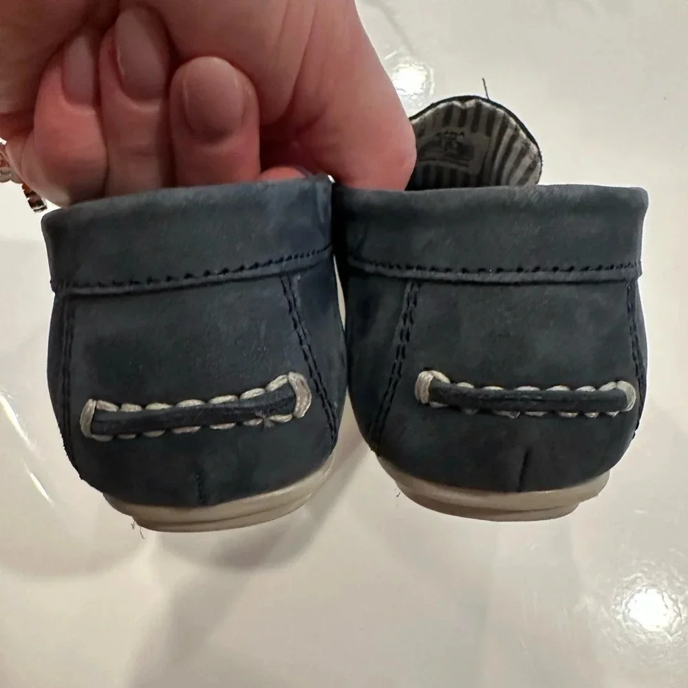 Zara Navy Blue With Cream Stitching Loafers
